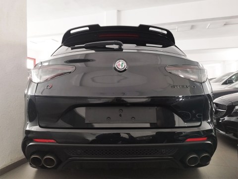 Roof Spoiler Alfa Romeo Stelvio Mk1 -  Roof Spoiler Alfa Romeo Stelvio Mk1 -