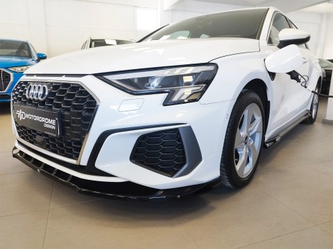 Επιπρόσθετα Μαρσπιέ Audi S3 / A3 S-Line 8Y -  Επιπρόσθετα Μαρσπιέ Audi S3 / A3 S-Line 8Y -