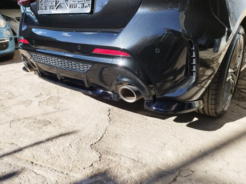 Πίσω Γωνίες BMW M135i F40 -  Πίσω Γωνίες BMW M135i F40 -