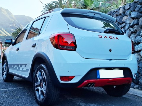 Roof Spoiler Dacia Sandero Mk2 (2012-2020) -  Roof Spoiler Dacia Sandero Mk2 (2012-2020) -