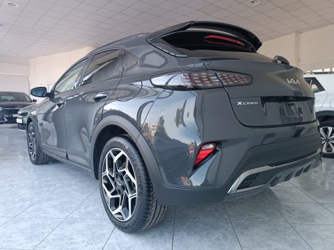 Αεροτομή Οροφής Kia XCeed (2019-) -  Αεροτομή Οροφής Kia XCeed (2019-) -