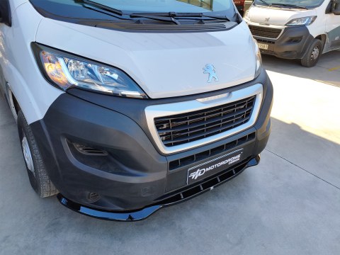 Front Splitter Citroen Jumper / Relay / Fiat Ducato / Opel Movano C / Peugeot Boxer / RAM ProMaster -  Front Splitter Citroen Jumper / Relay / Fiat Ducato / Opel Movano C / Peugeot Boxer / RAM ProMaster -