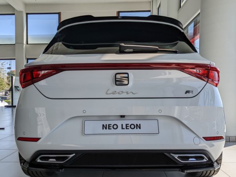 Επιπρόσθετη Αεροτομή Seat Leon FR MK4 / Cupra Leon Mk1 Hatchback (2020-) -  Επιπρόσθετη Αεροτομή Seat Leon FR MK4 / Cupra Leon Mk1 Hatchback (2020-) -