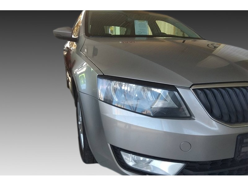 Φρυδάκια Skoda Octavia Mk3 (2013-2017) Φρυδάκια Skoda Octavia Mk3 (2013-2017)