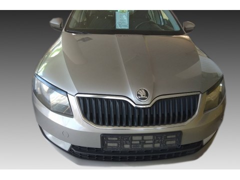 Φρυδάκια Skoda Octavia Mk3 (2013-2017) -  Φρυδάκια Skoda Octavia Mk3 (2013-2017) -