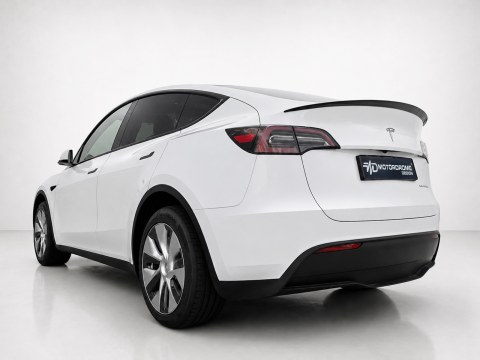 Lip Spoiler Tesla Model Y