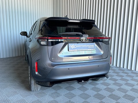 Spoiler Cap Toyota Yaris Cross Mk1 -  Spoiler Cap Toyota Yaris Cross Mk1 -