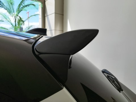 Roof Spoiler Toyota Yaris Mk4 (2020-) -  Roof Spoiler Toyota Yaris Mk4 (2020-) -