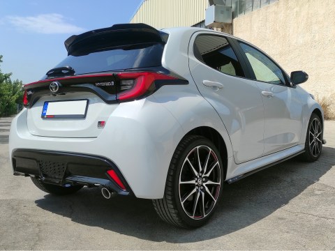 Spoiler Cap Toyota Yaris Mk4 GR Sport (2020-) -  Spoiler Cap Toyota Yaris Mk4 GR Sport (2020-) -