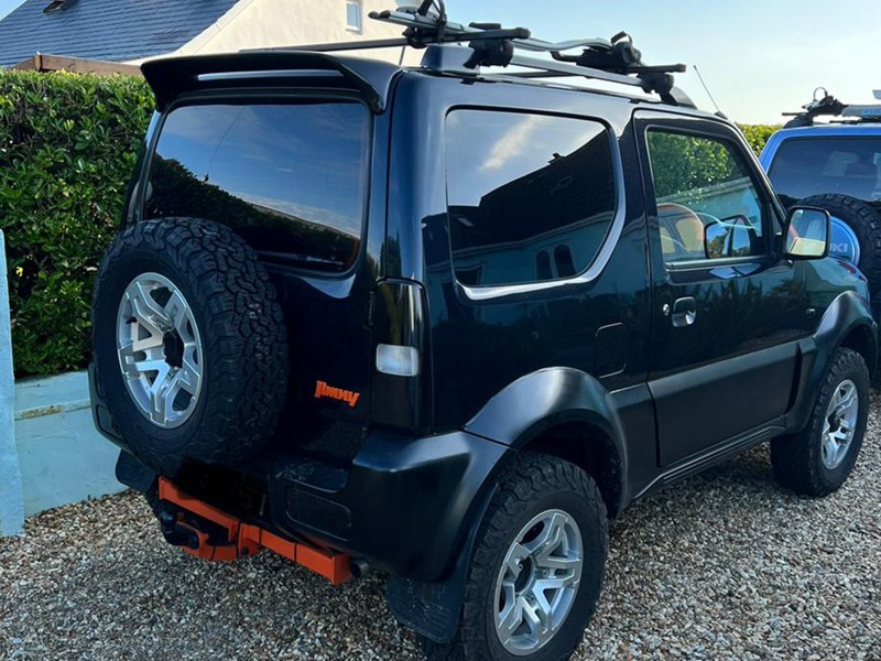 Roof Spoiler Suzuki Jimny Mk1 (1998-2018) Roof Spoiler Suzuki Jimny Mk1 (1998-2018)