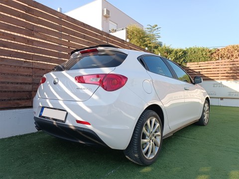 Spoiler Cap Alfa Romeo Giulietta -  Spoiler Cap Alfa Romeo Giulietta -