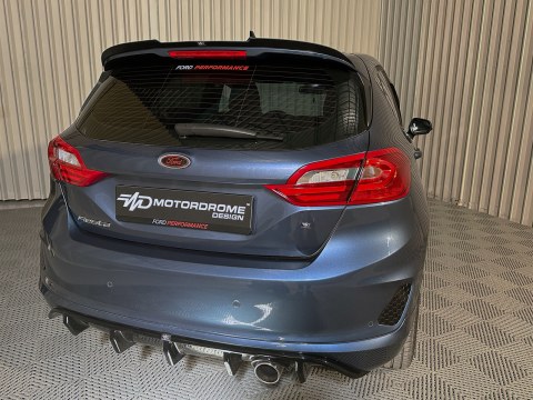 Επιπρόσθετη Αεροτομή Ford Fiesta Mk8 (2017-) -  Επιπρόσθετη Αεροτομή Ford Fiesta Mk8 (2017-) -