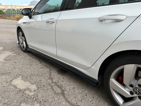 Επιπρόσθετα Μαρσπιέ V.1 Volkswagen Golf Mk8 GTI / GTE / GTI Clubsport / R-Line - 