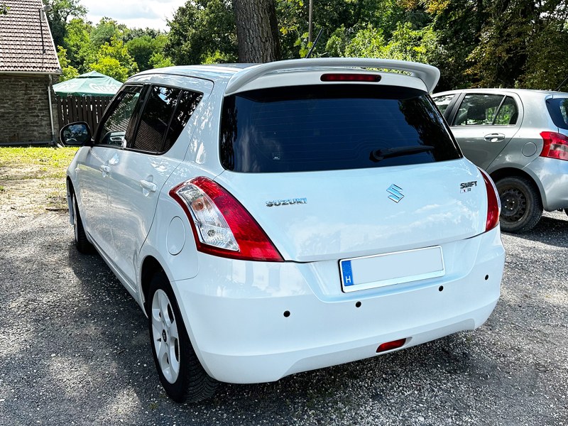 Αεροτομή Οροφής Suzuki Swift Mk3 (2010-2017) Αεροτομή Οροφής Suzuki Swift Mk3 (2010-2017)
