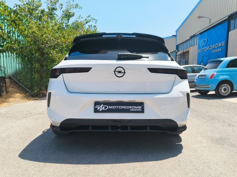 Roof Spoiler Opel Astra L (2021-) -  Roof Spoiler Opel Astra L (2021-) -