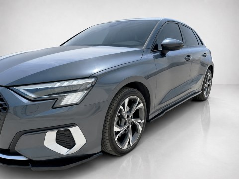 Επιπρόσθετα Μαρσπιέ Audi A3 8Y (2020-)