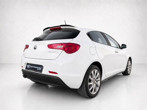Επιπρόσθετη Αεροτομή Alfa Romeo Giulietta