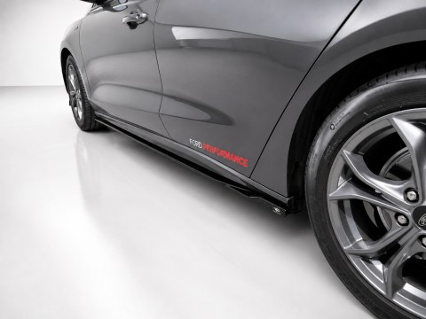 Επιπρόσθετα Μαρσπιέ Ford Focus Mk4 ST / ST-Line (2018-)