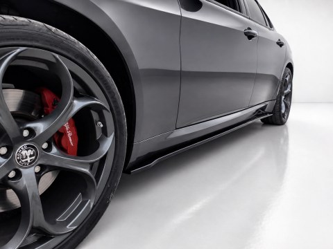 Επιπρόσθετα Μαρσπιέ Alfa Romeo Giulia