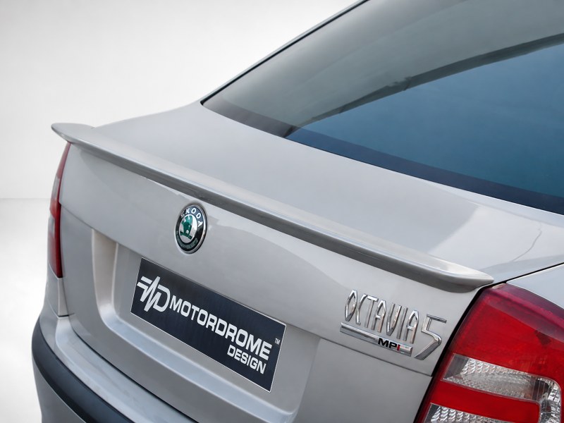 Αεροτομή Επικαθήμενη Skoda Octavia Mk2 (2004-2012)